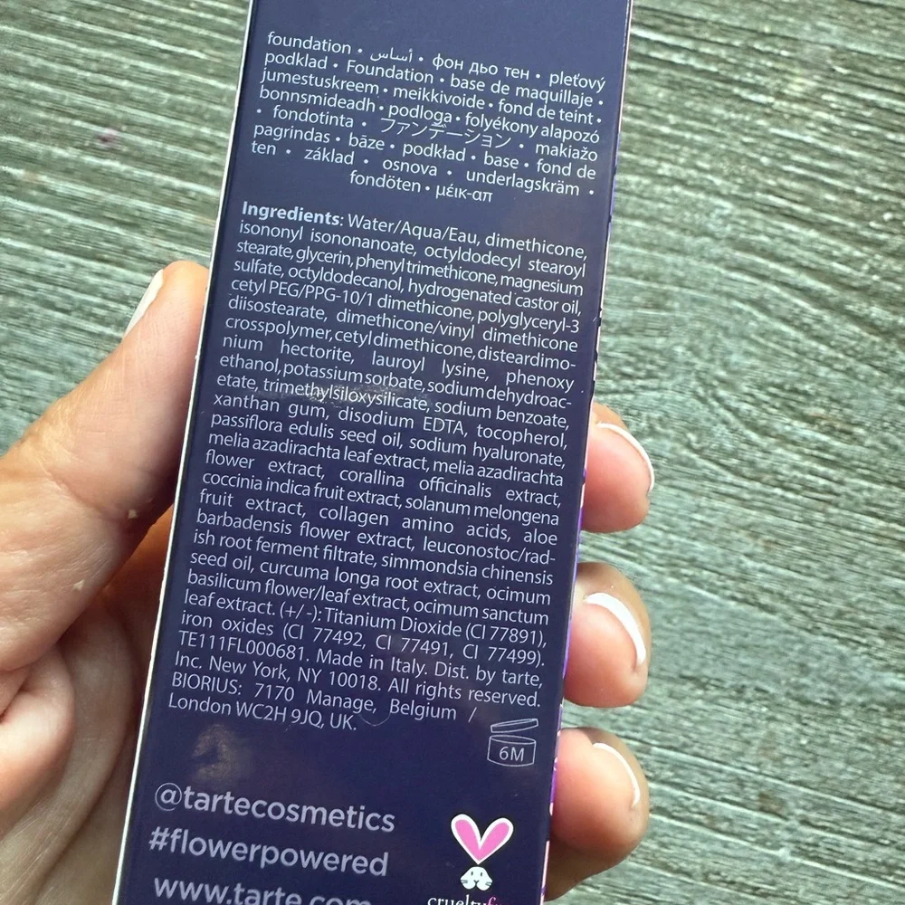 New in box Tarte Marajuca Tinted Hydrator Full Size - 34N Medium Neutral - Picture 4 of 4